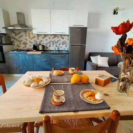 Biby's Place Apartment
